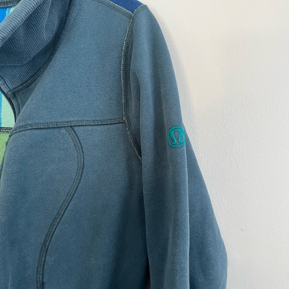 Women’s Large LuLulemon full zip - Picture 4 of 6